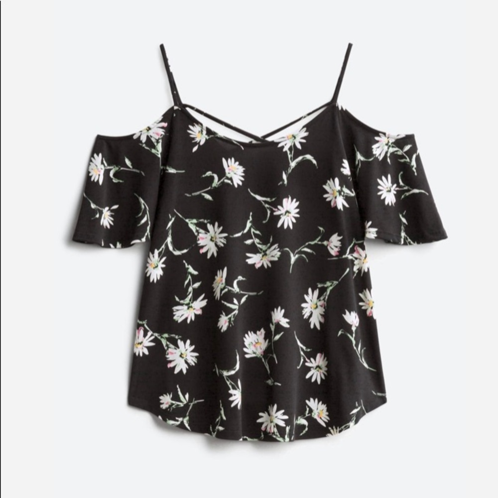 Floral pattern knit blouse